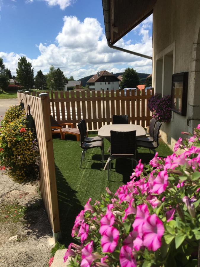 Apartmán La Source Du Pre Masset Métabief Exteriér fotografie